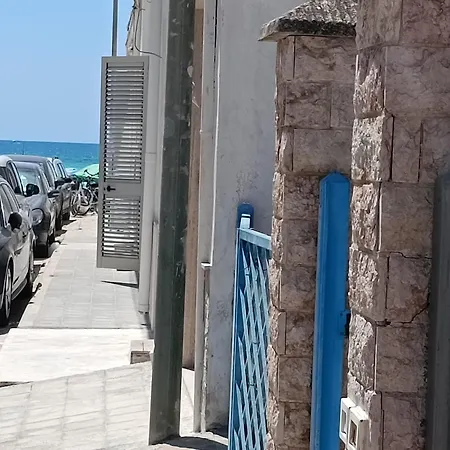 Sul Mare Tetta Willa Torre Lapillo